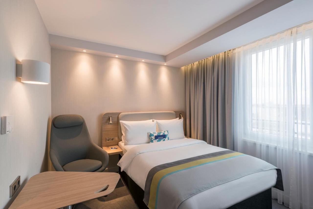 Holiday Inn Express - Frankfurt City - Westend, An Ihg Hotel Frankfurt am Main Exterior photo