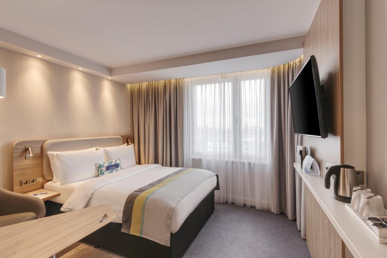 Holiday Inn Express - Frankfurt City - Westend, An Ihg Hotel Frankfurt am Main Exterior photo